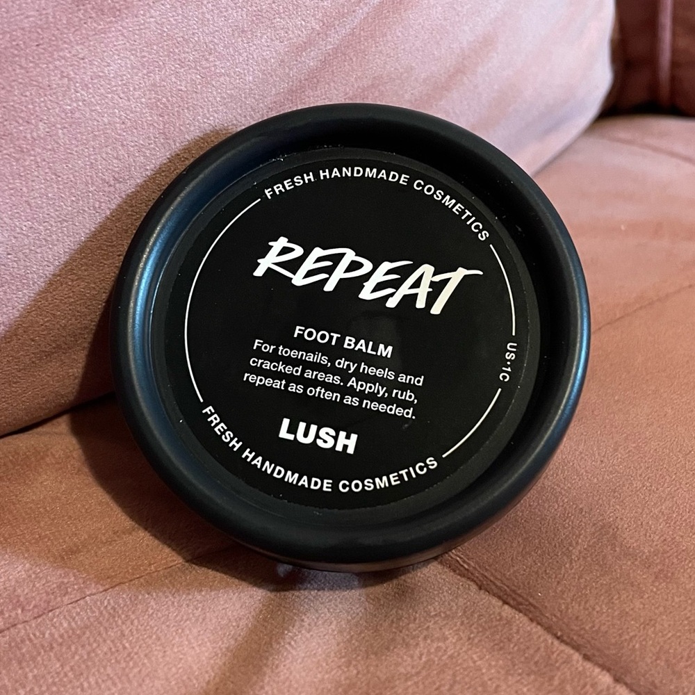 LUSH cosmetics Repeat foot cream balm orange